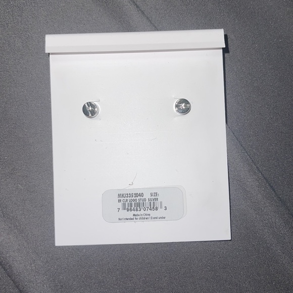 Michael Kors earrings - Picture 2 of 2